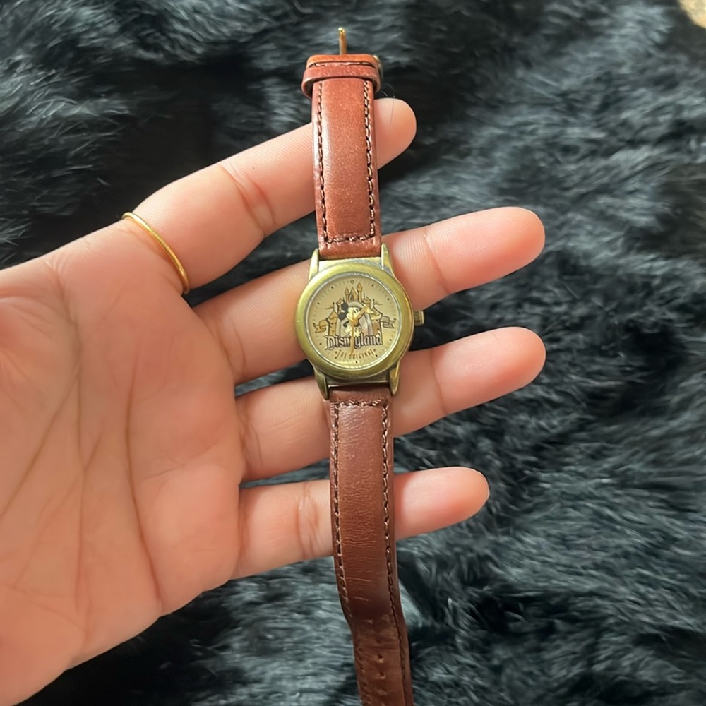 Disney Limited Edition Watch. Battery needs to be replaced